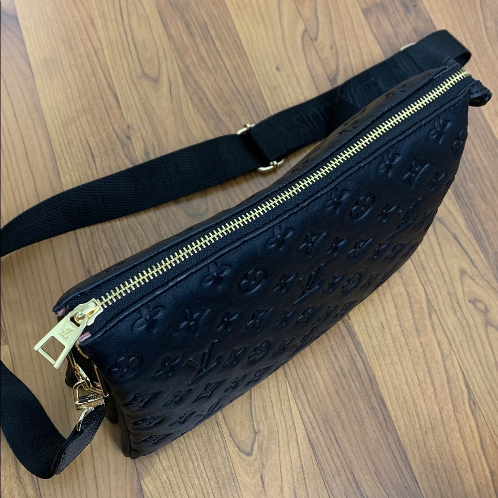 ✨Designer Fashion High Quality Dupe “Coussin” Embossed Crossbody Bag • NWOT - Picture 3 of 7